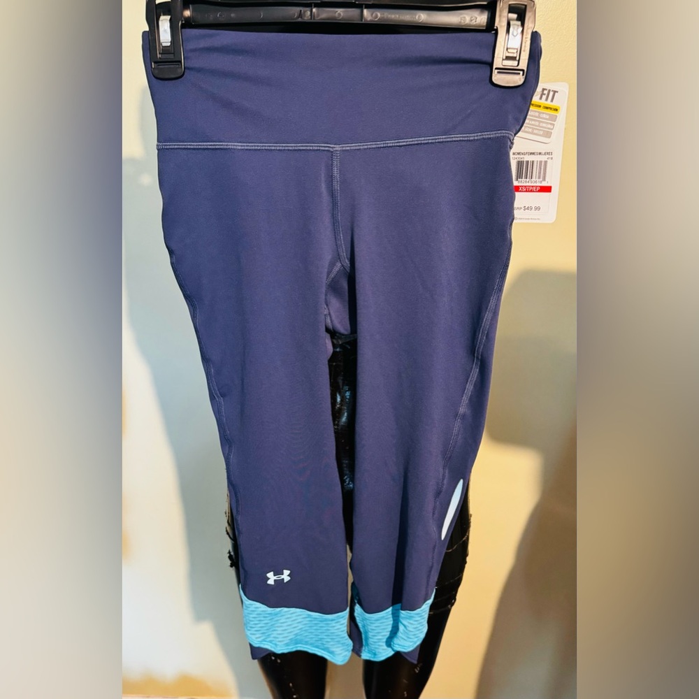 Under Armour Capri’s Sz XS (NWT)